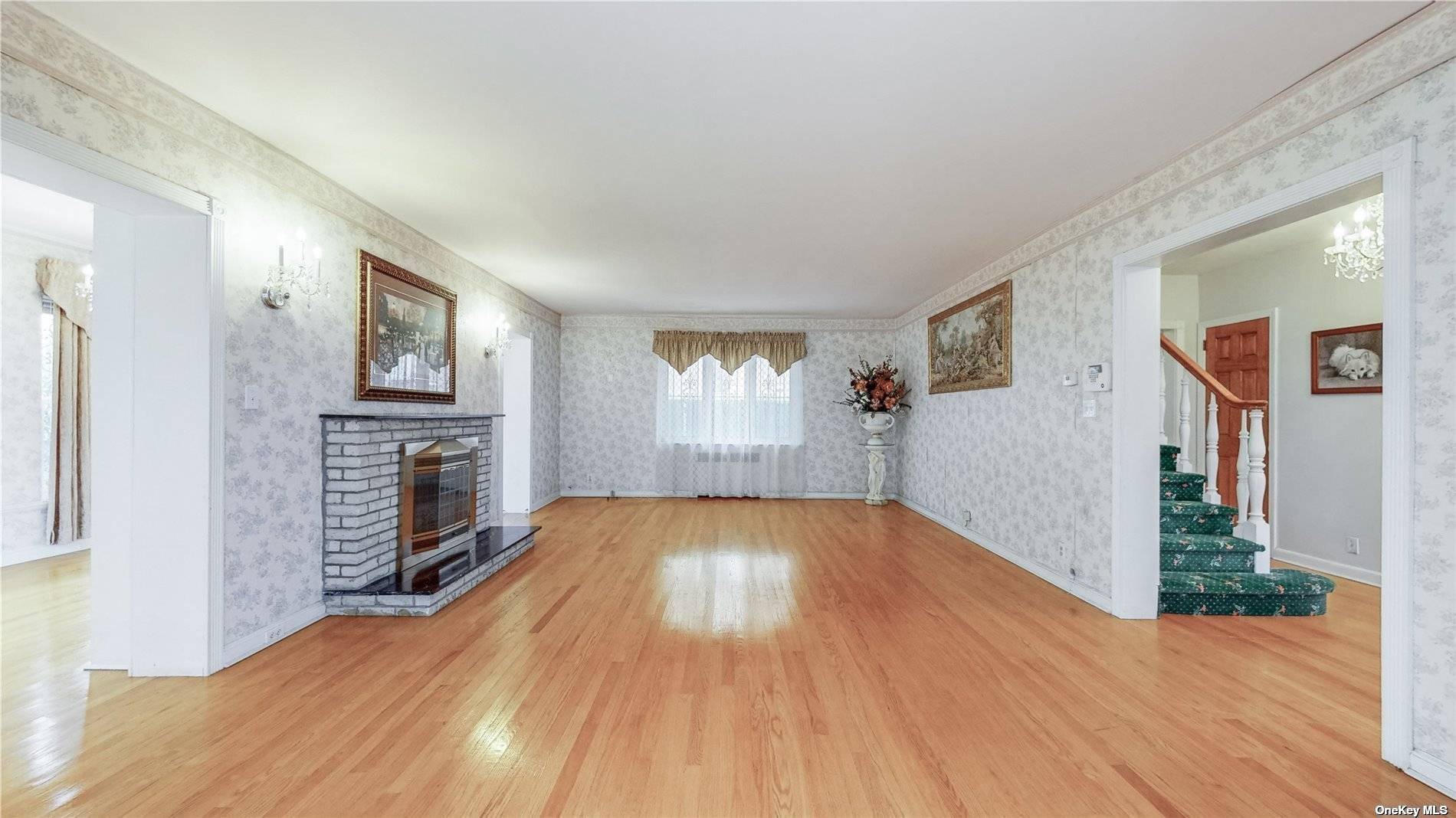 Forest Hills, NY 11375,110-56 68th AVE