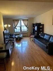 Flushing, NY 11354,140-33 34 AVE #4C