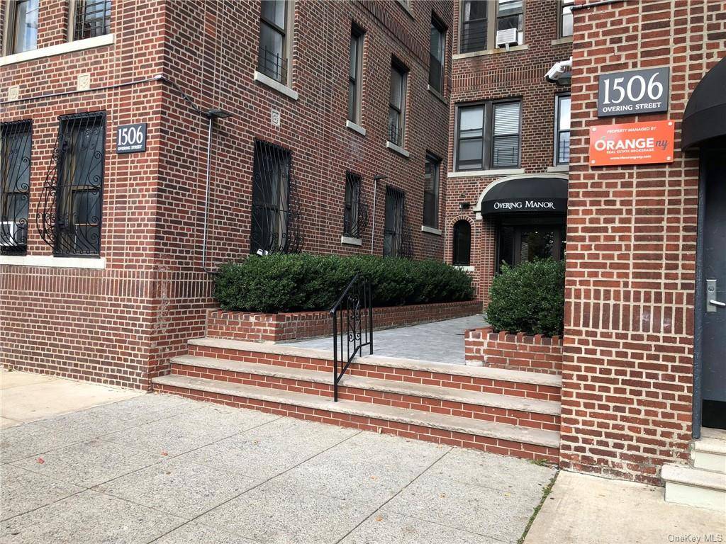 Bronx, NY 10461,1506 Overing ST #1A