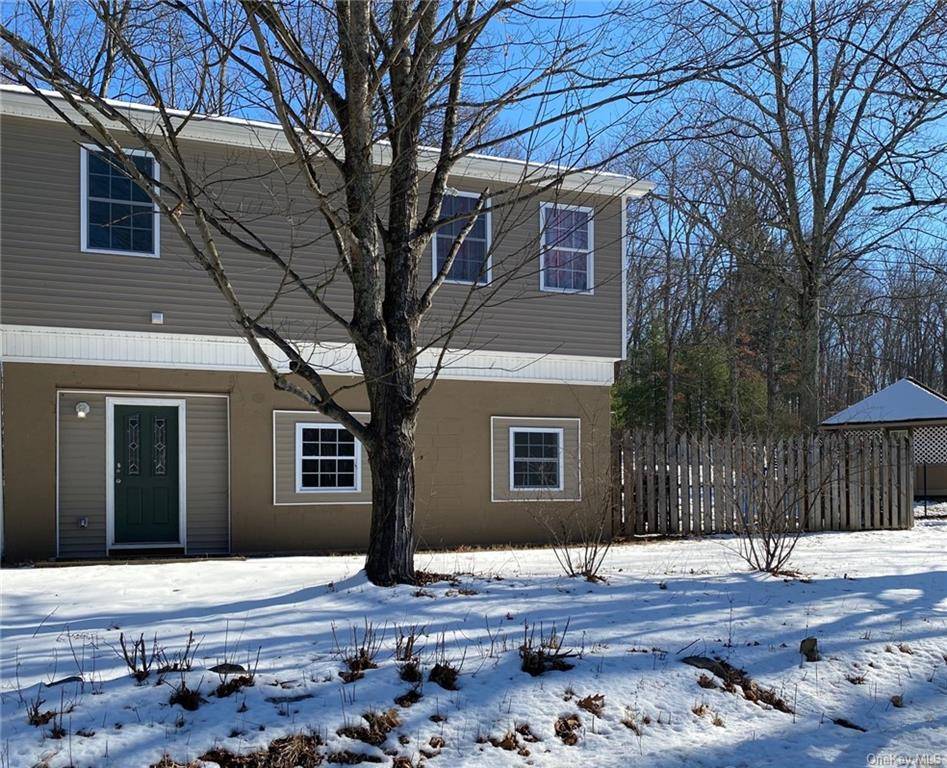 Pine Bush, NY 12566,1480 Burlingham RD