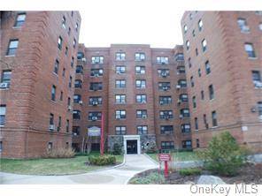 Mount Vernon, NY 10552,2 Fisher DR #309