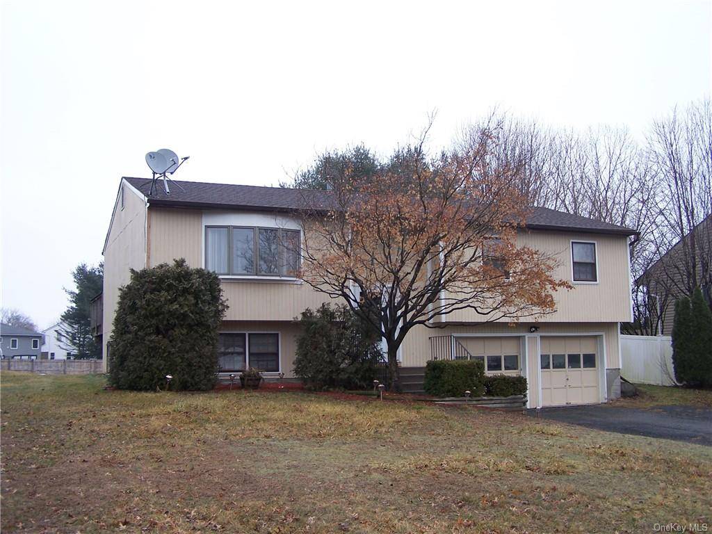 New Windsor, NY 12553,212 Butter Hill DR