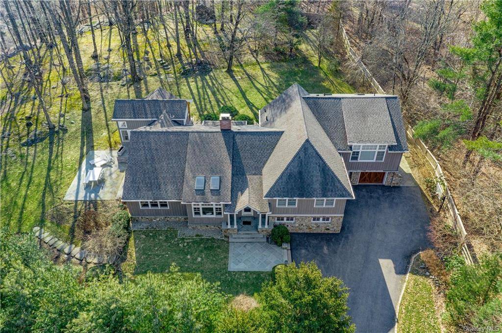 Armonk, NY 10504,21 Upland LN