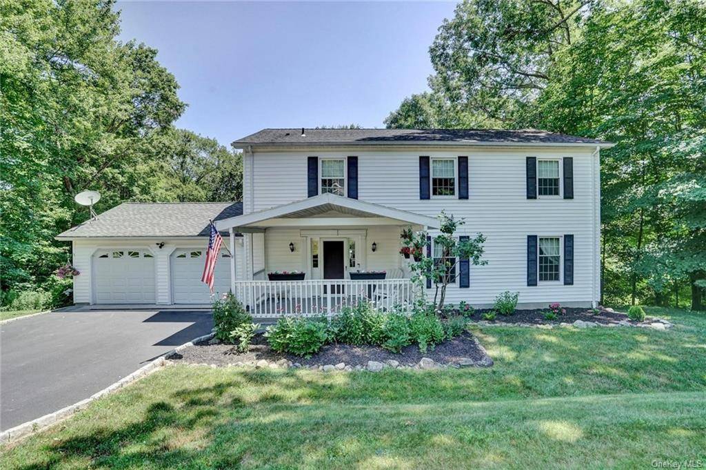 Brewster, NY 10509,4 Plum Tree CT