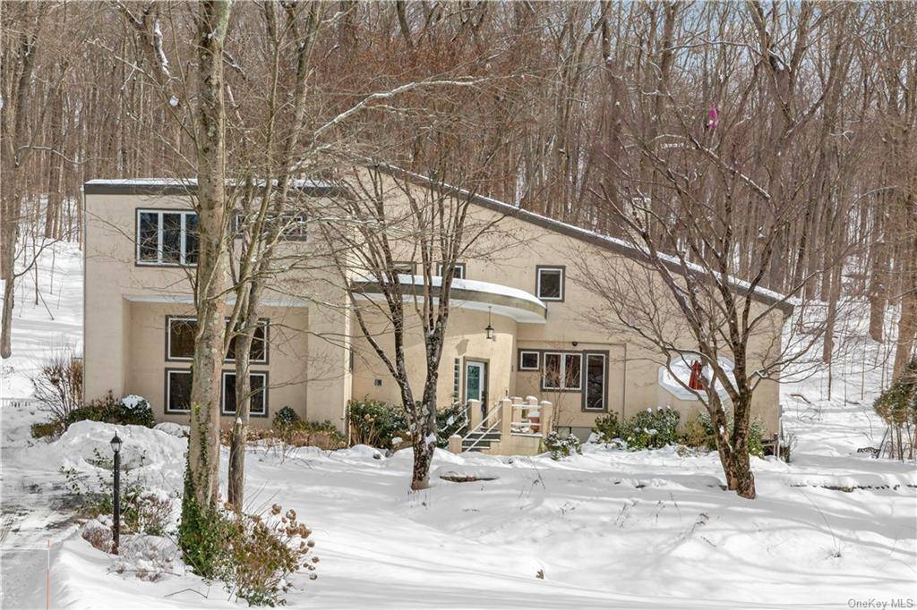 Briarcliff Manor, NY 10510,271 Sleepy Hollow RD