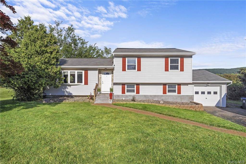 Washingtonville, NY 10992,7 Winchester WAY