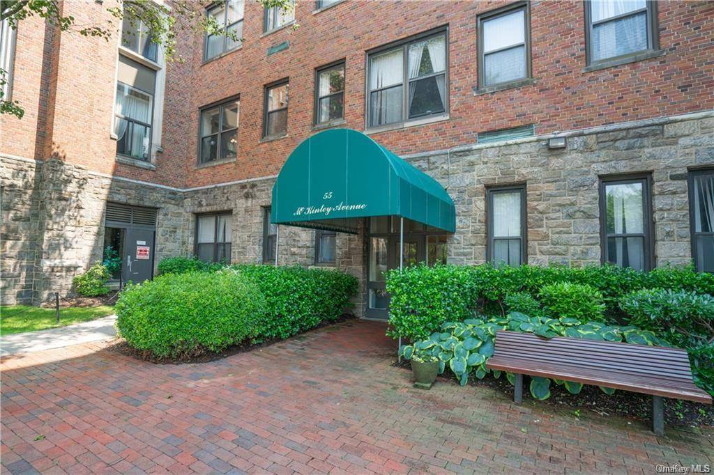 White Plains, NY 10606,55 Mckinley AVE #D2-10