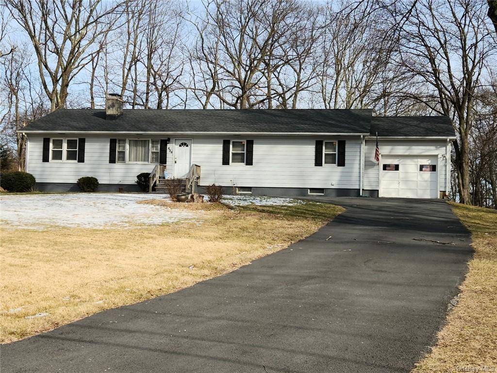 Bloomingburg, NY 12721,434 Nashopa RD