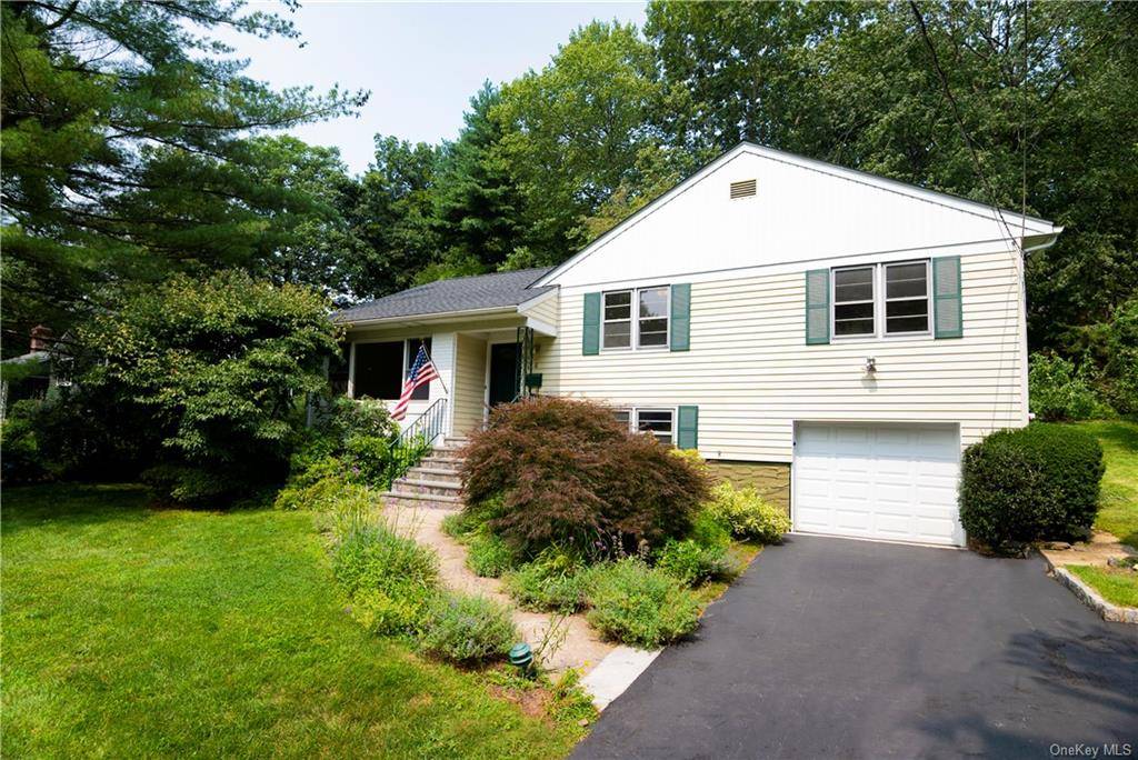 Rye Brook, NY 10573,4 Pine Ridge RD