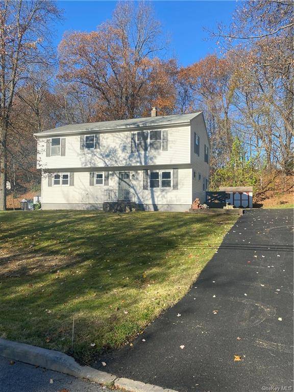 Highland Mills, NY 10930,21 Birchwood DR