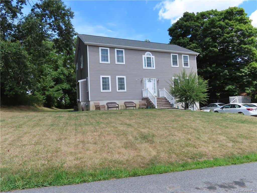 Fishkill, NY 12524,33 Cumberland RD