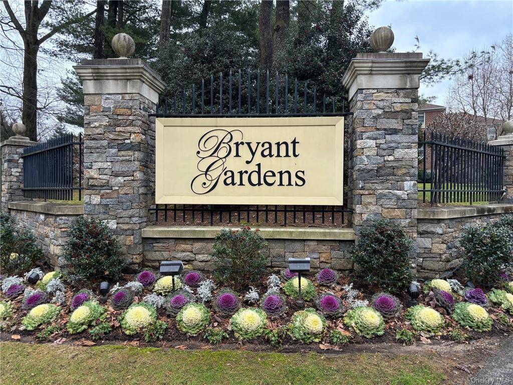 White Plains, NY 10605,2 Bryant Crescent AVE #2H