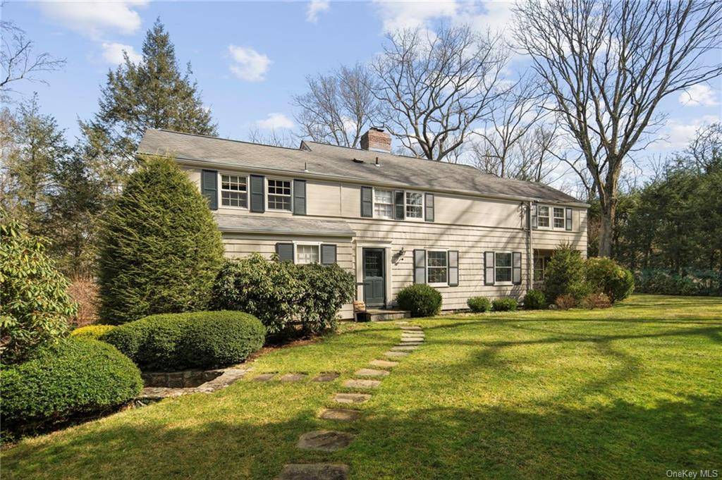 Chappaqua, NY 10514,105 Marcourt DR