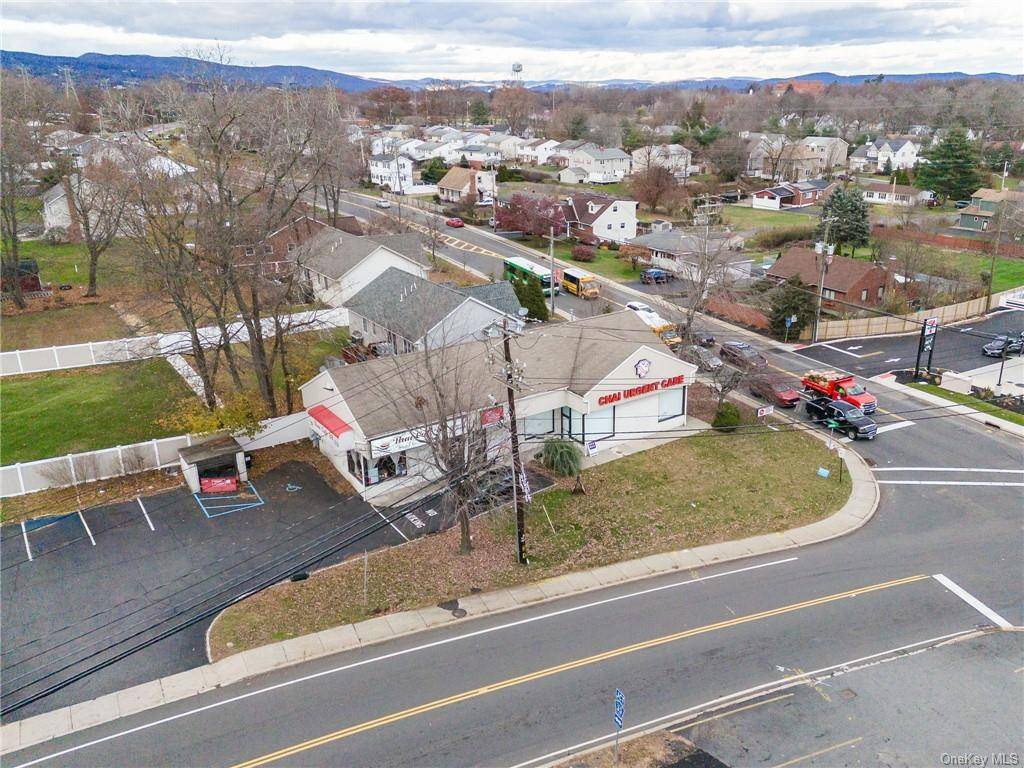 Garnerville, NY 10923,2 Suffern LN