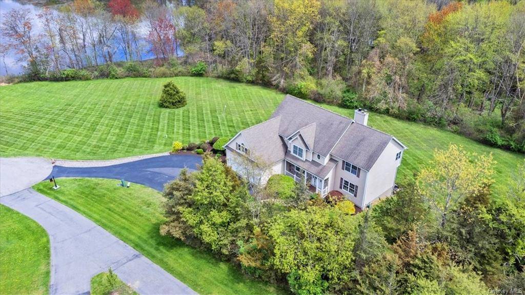 Pleasant Valley, NY 12569,61 Jennie LN