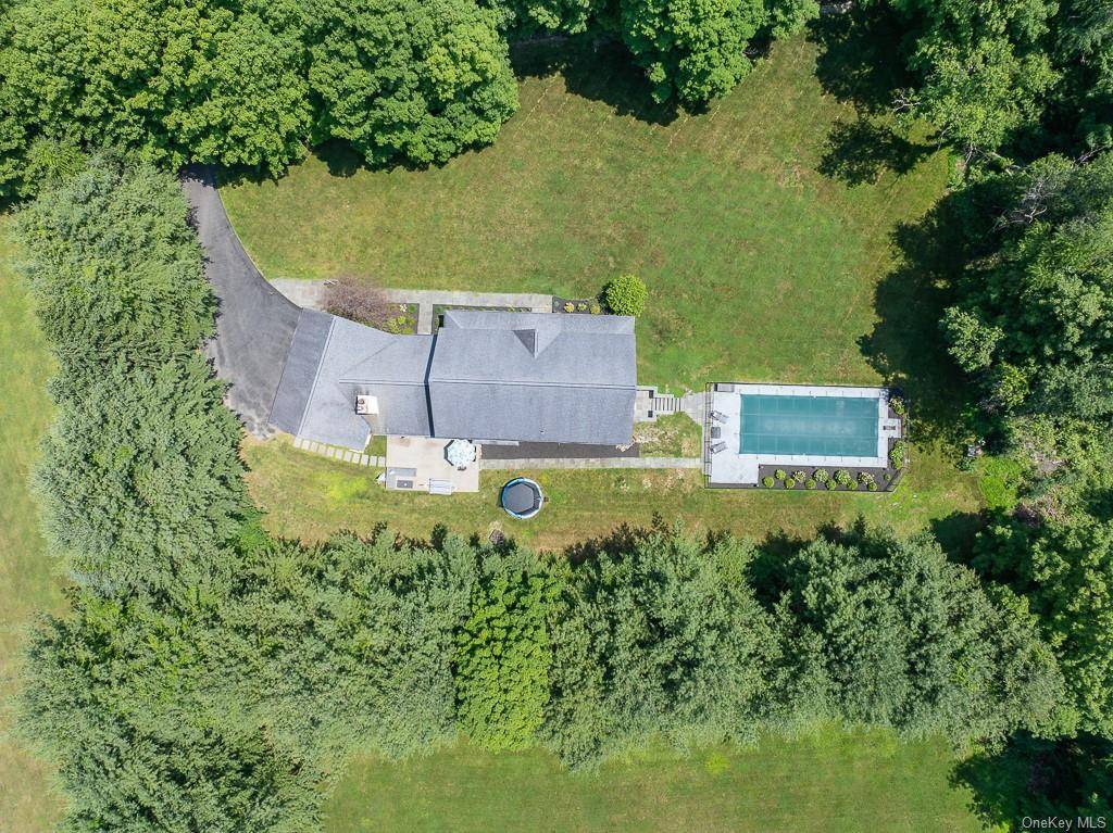 Poughquag, NY 12570,37 Buck DR