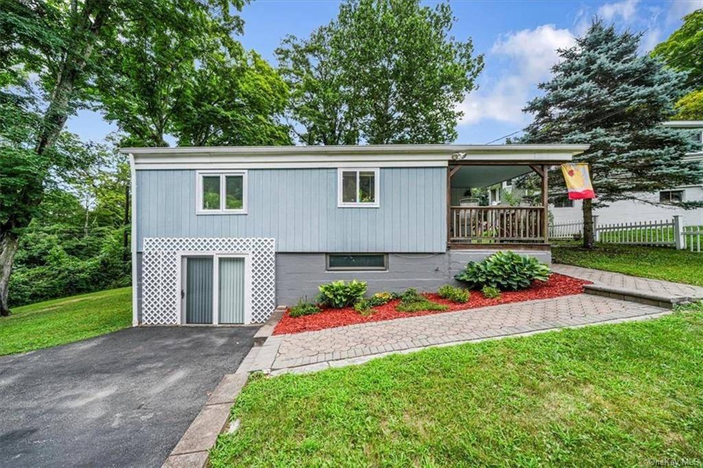 Cortlandt Manor, NY 10567,20 Crescent Hill DR