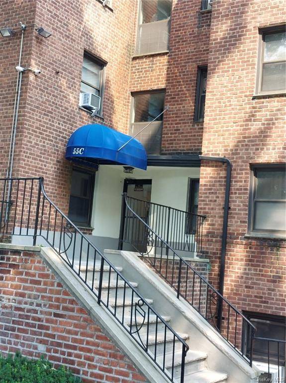 Mount Vernon, NY 10552,55 Ehrbar AVE #2H