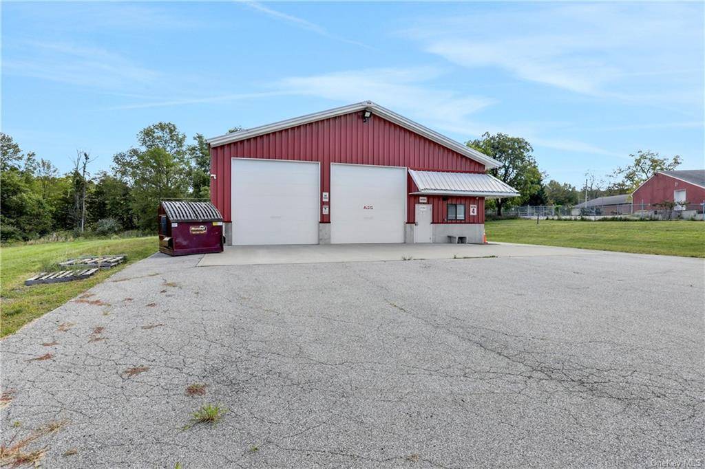 Bloomingburg, NY 12721,269 Stone Schoolhouse Rd Building 4 #Orange County NY