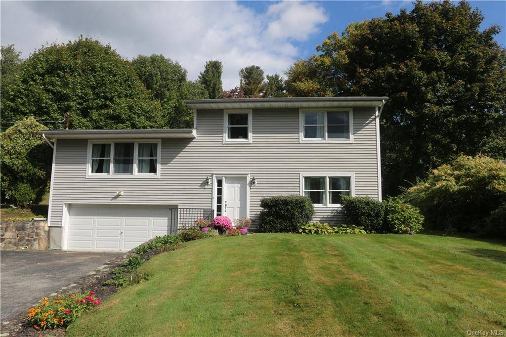 Mahopac, NY 10541,260 Austin RD