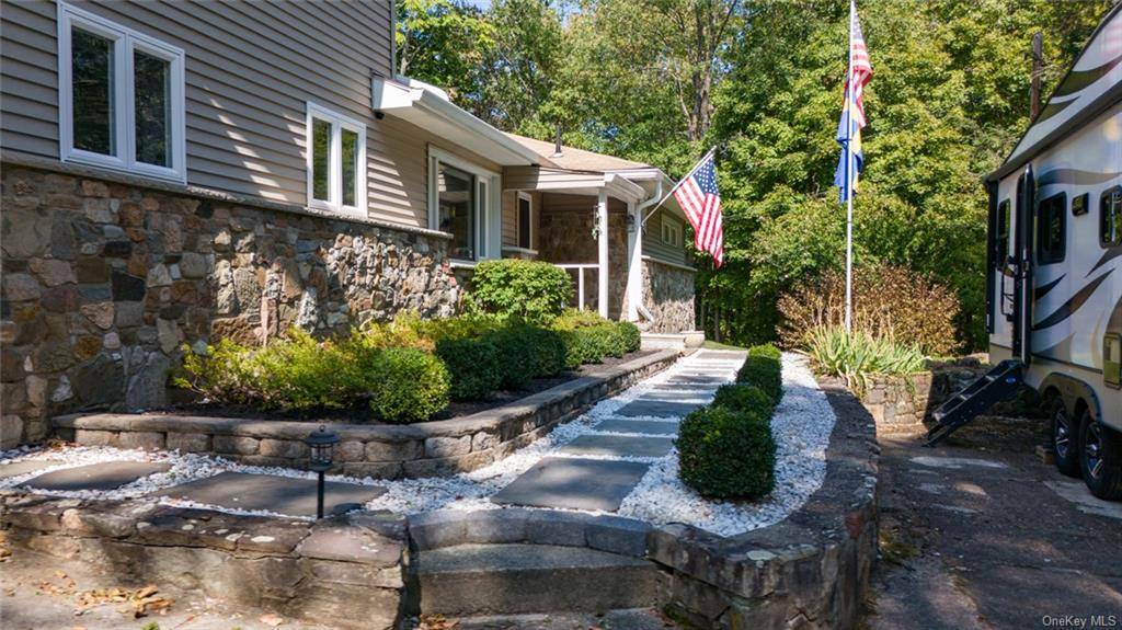 Wappingers Falls, NY 12590,107 Van Voorhis TER