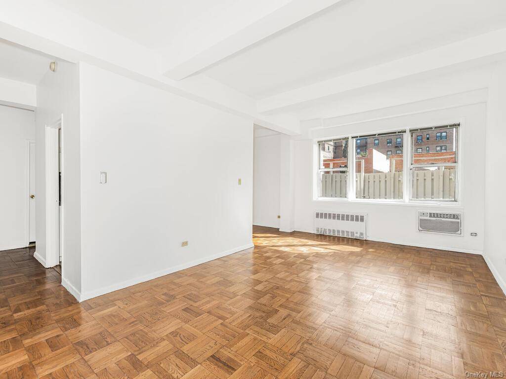 Bronx, NY 10463,3636 Fieldston RD #1E