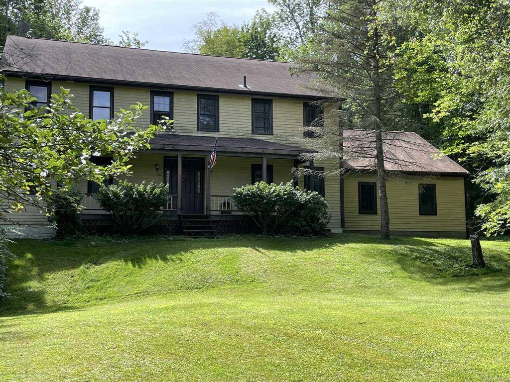 Millerton, NY 12546,42 Briarwood LN