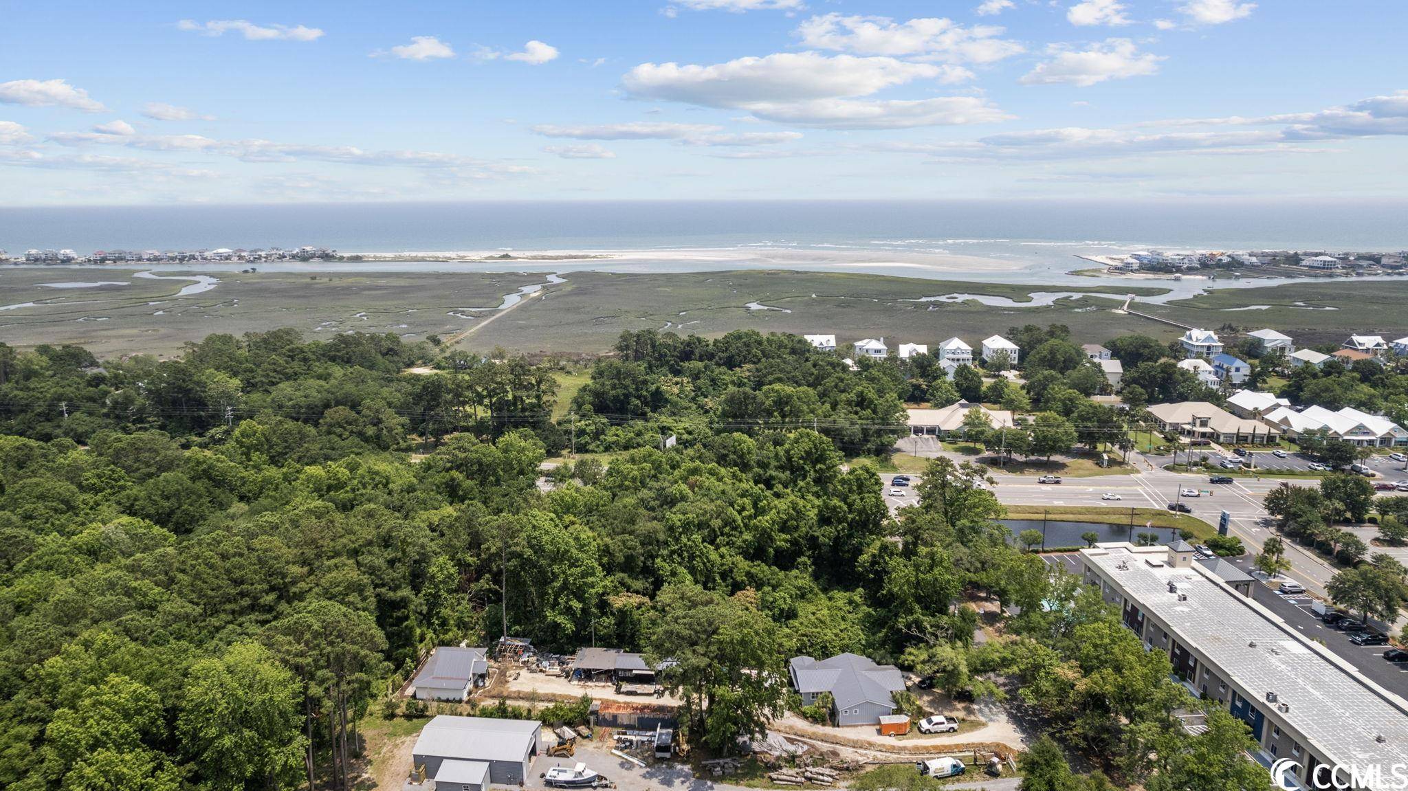 Pawleys Island, SC 29585,31 Decker Ln.