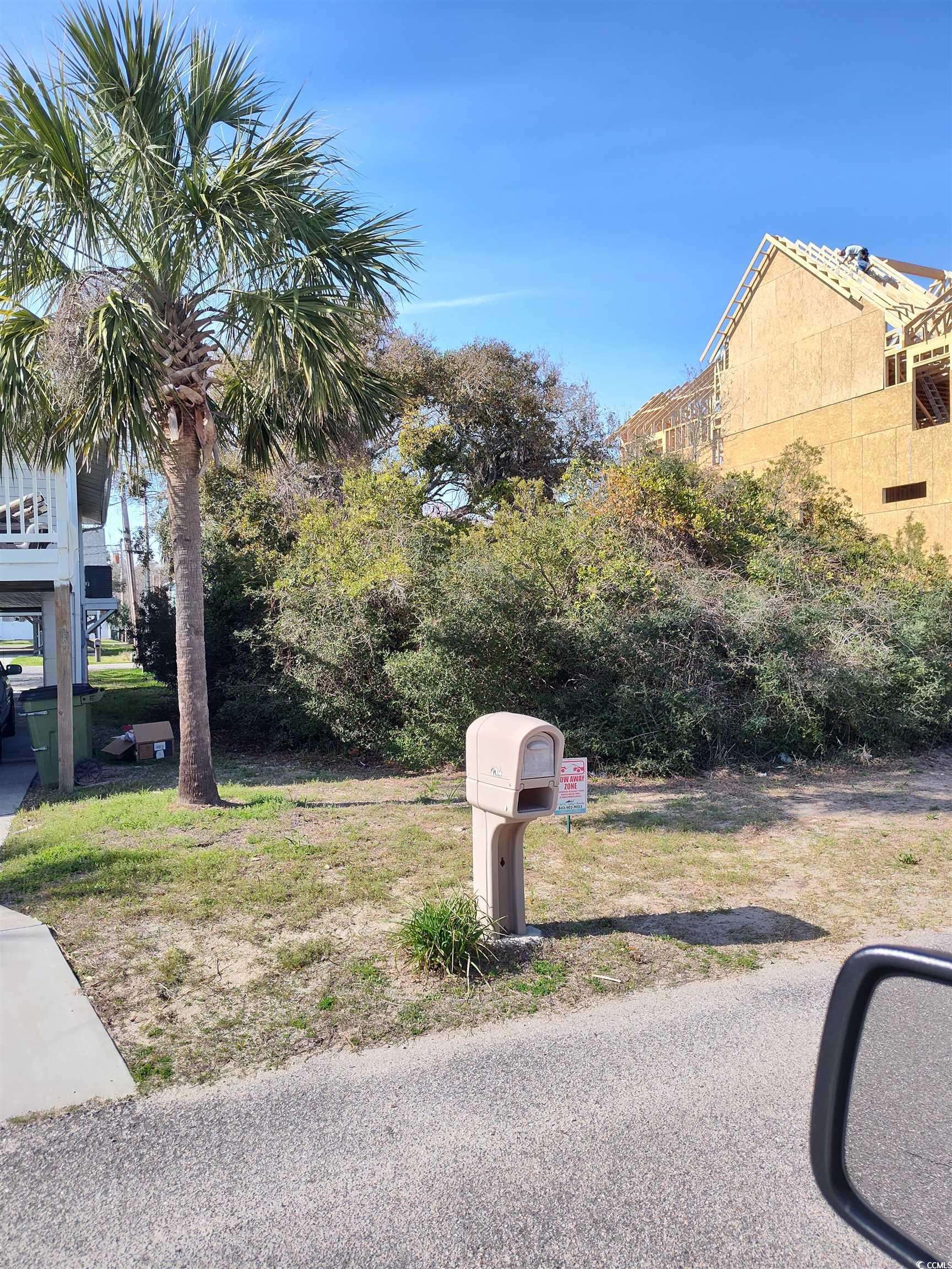 Surfside Beach, SC 29575,216 N Yaupon Dr.