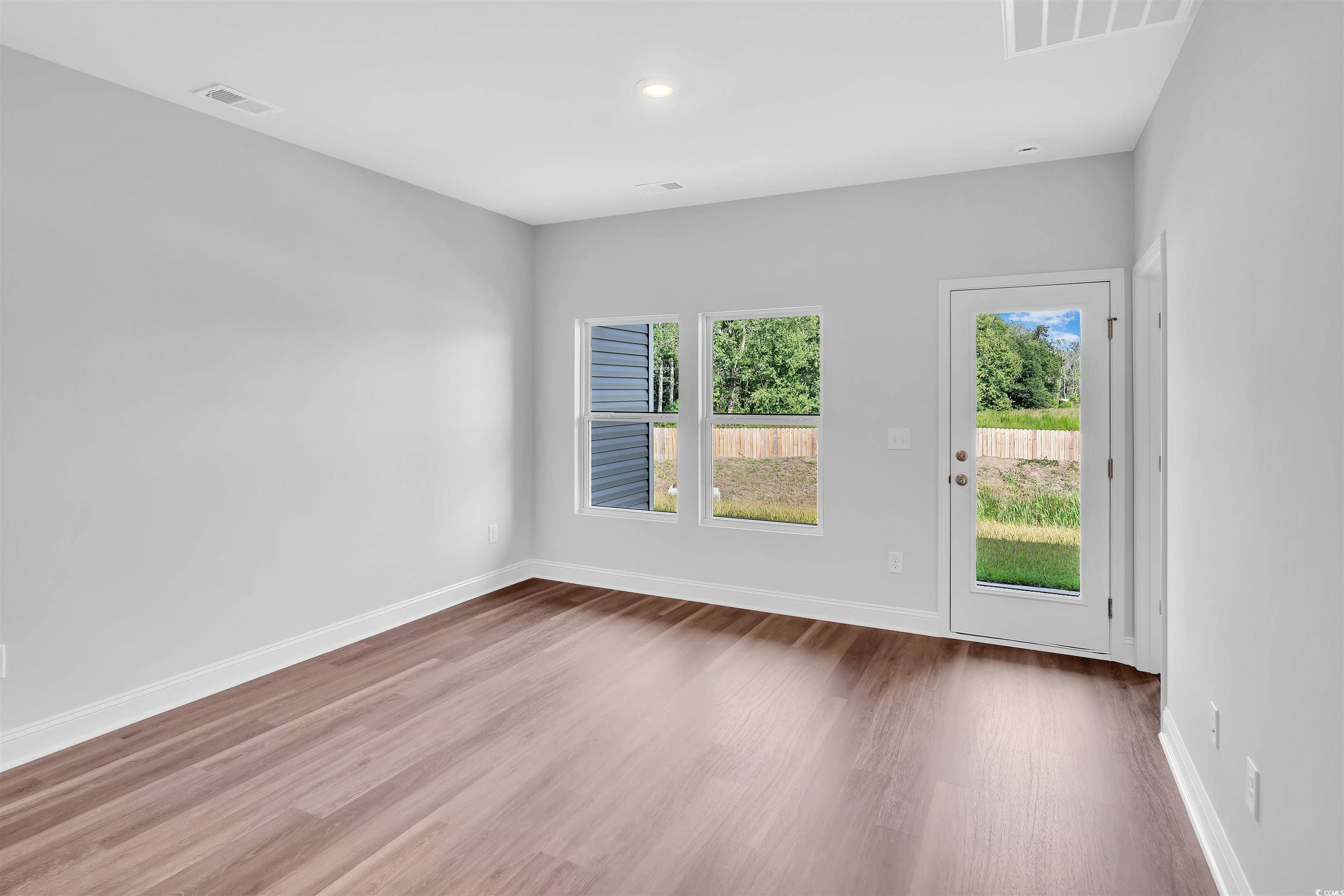 Little River, SC 29566,483 Waterend Dr. #18