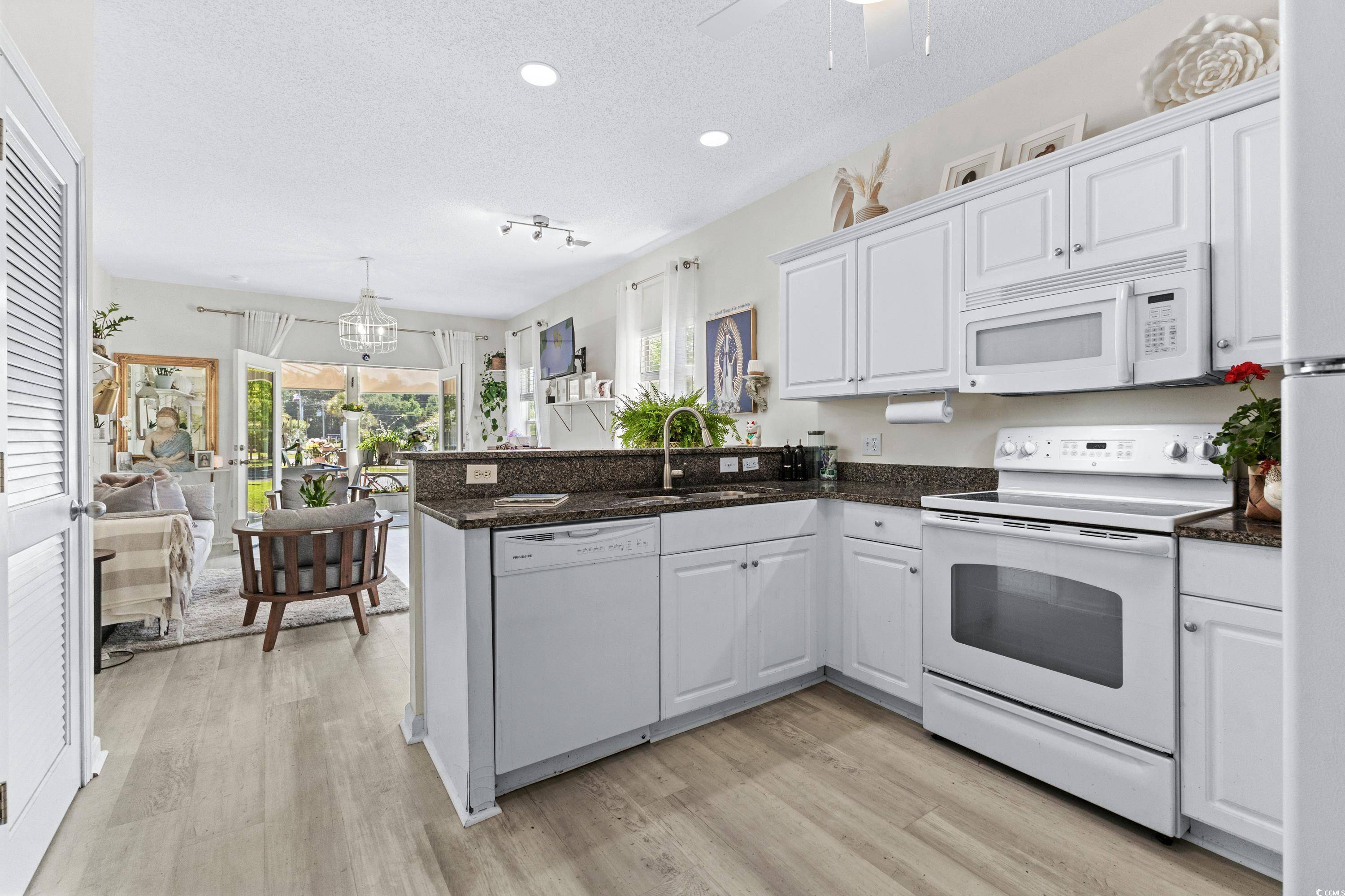Longs, SC 29568,242 Sun Colony Blvd. #101