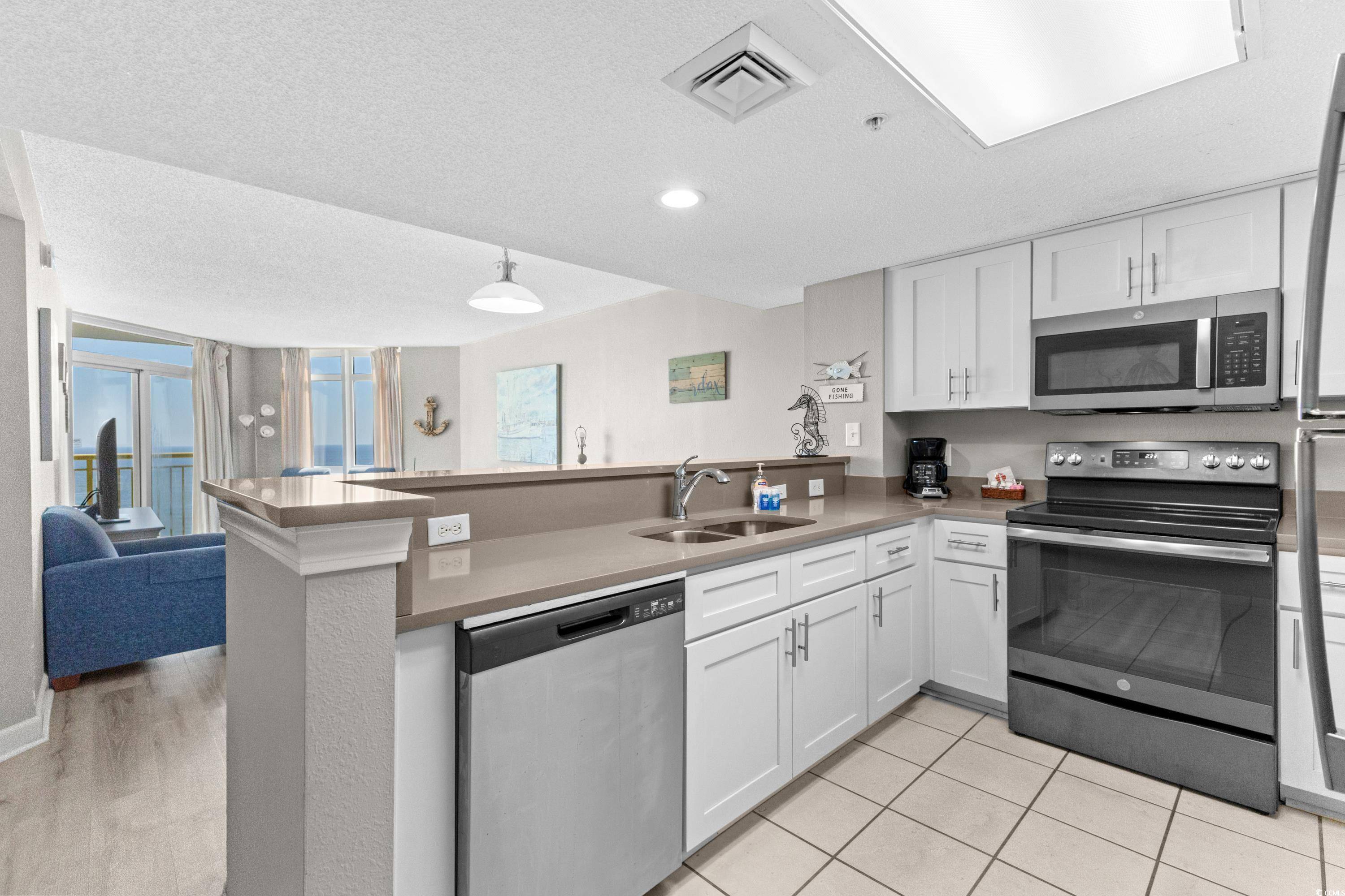 North Myrtle Beach, SC 29582,2701 S Ocean Blvd. #1817