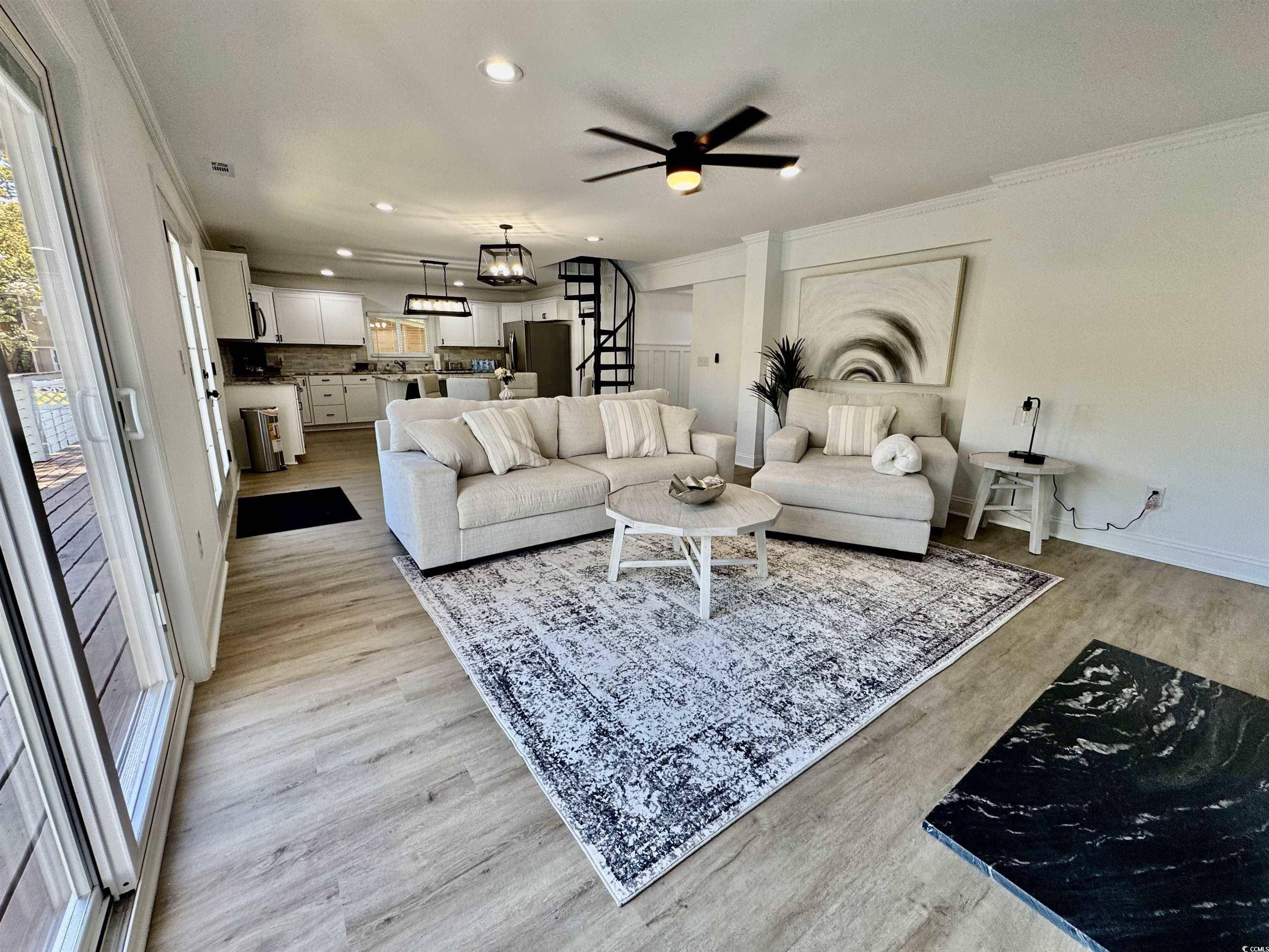 Pawleys Island, SC 29585,37 Geney Ln.
