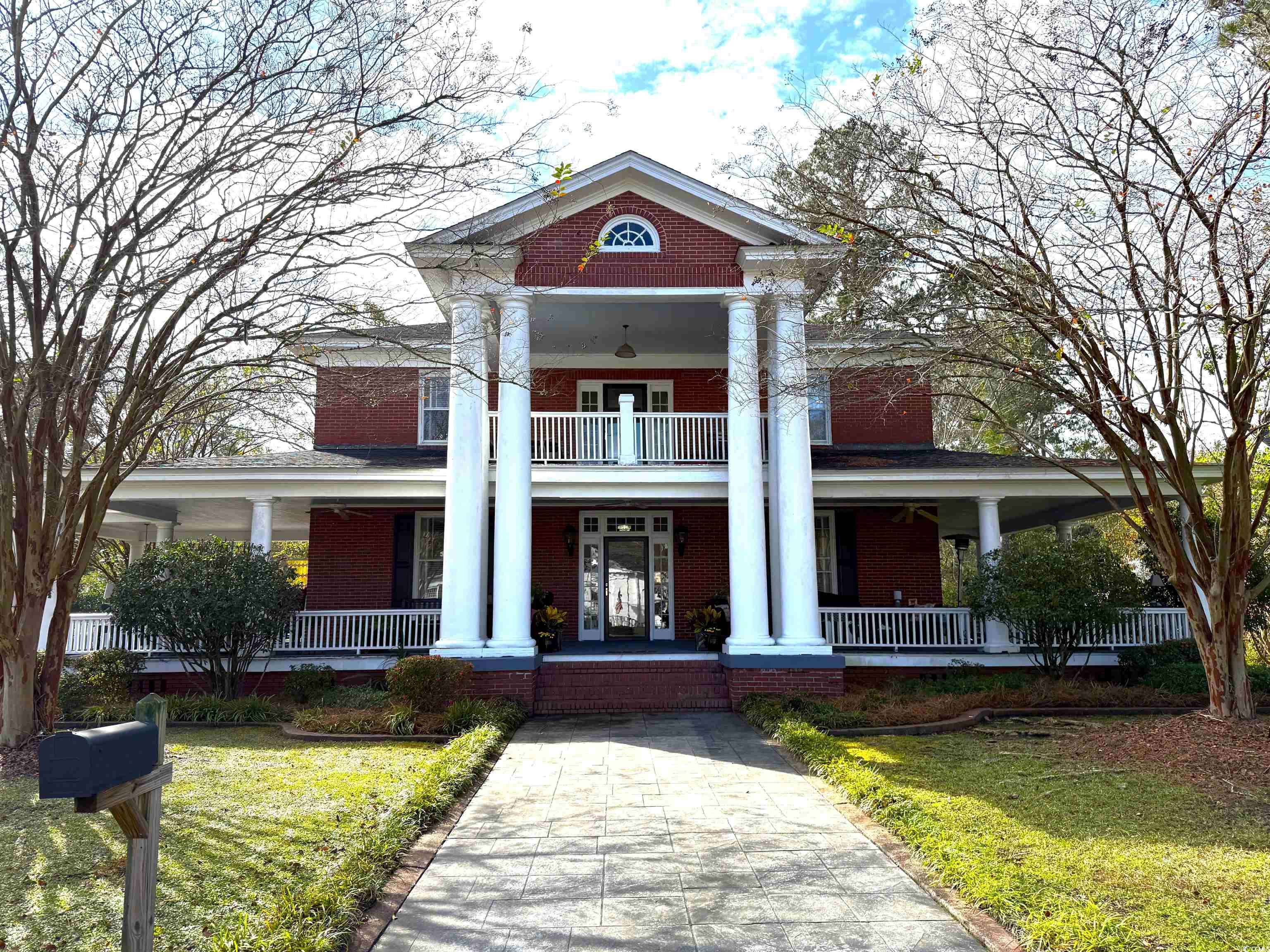 Lake City, SC 29560,411 E Main St.