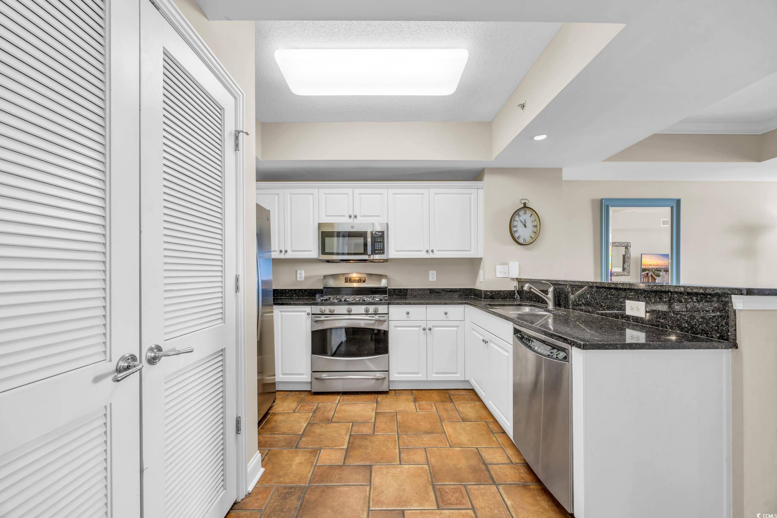 North Myrtle Beach, SC 29582,100 North Beach Blvd. #PH #13