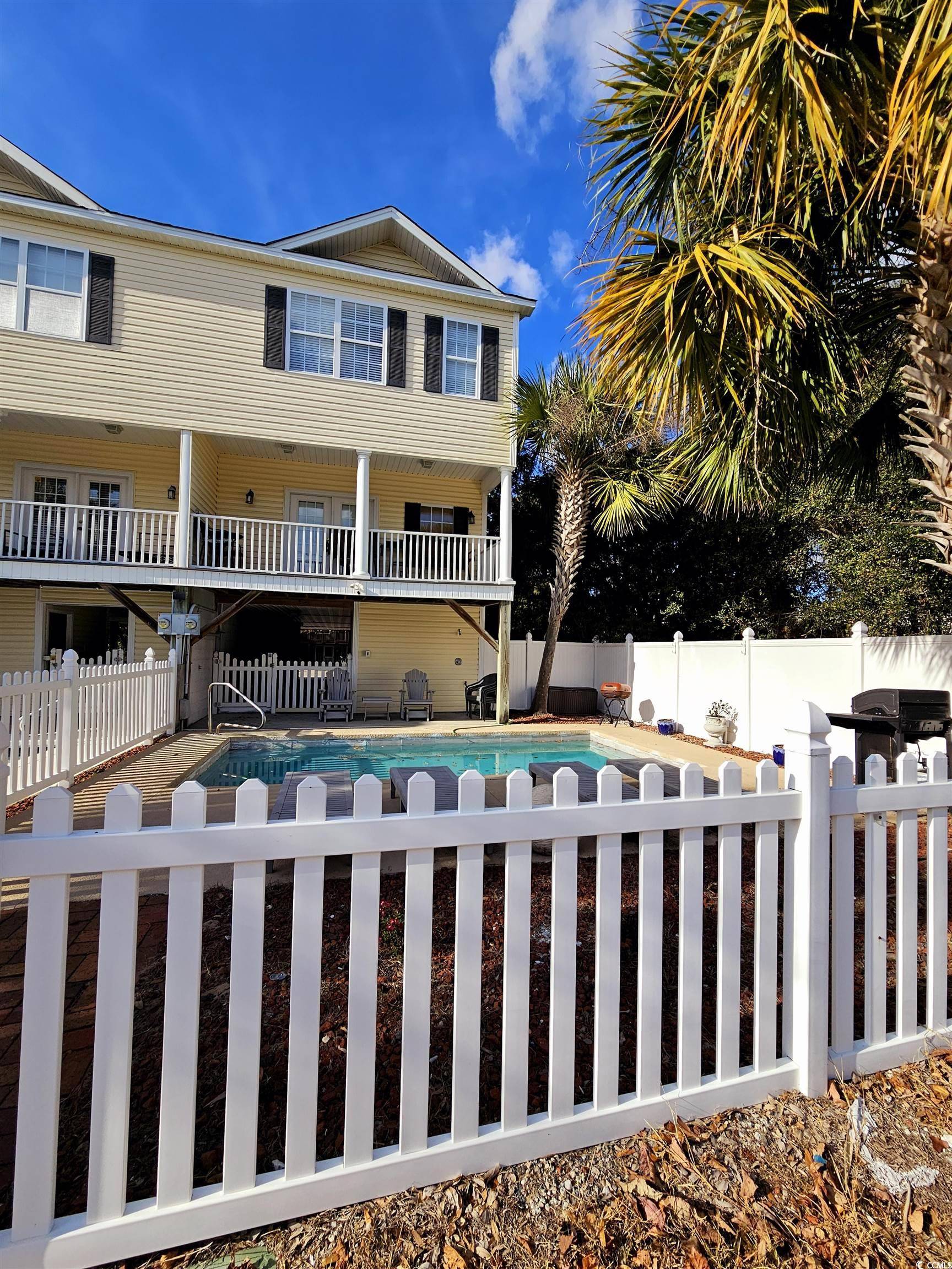 Surfside Beach, SC 29575,111 S Pinewood Dr.