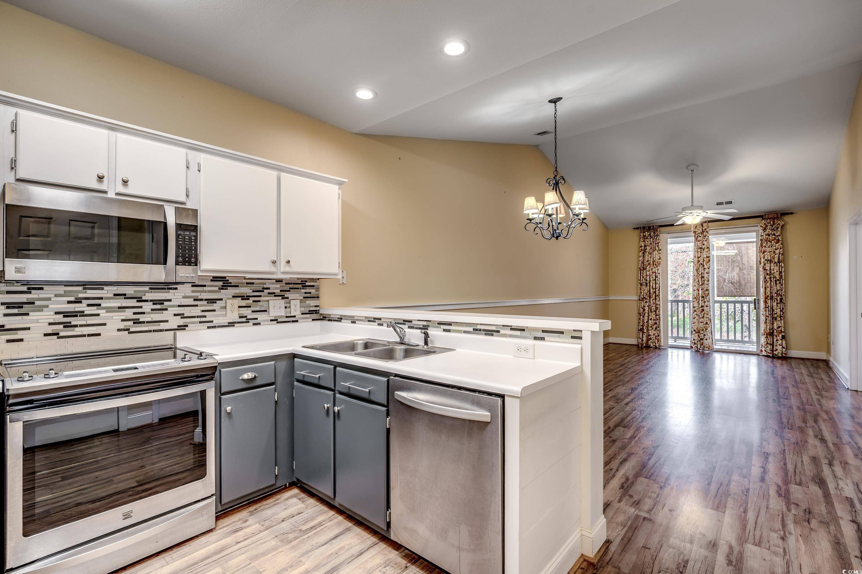 Myrtle Beach, SC 29579,1286 River Oaks Dr. #8-M