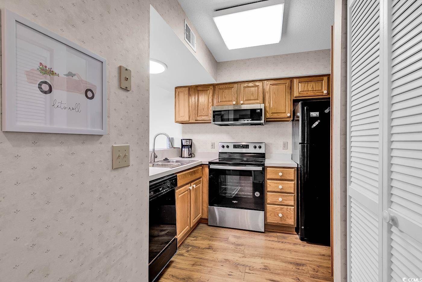 Little River, SC 29566,4560 Greenbriar Dr. #102-B