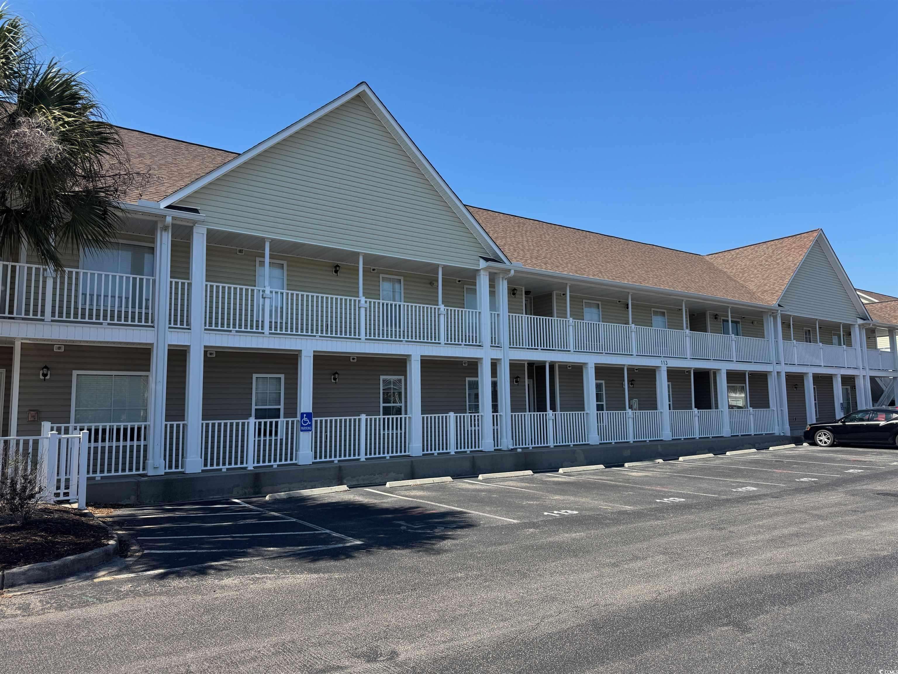 Myrtle Beach, SC 29588,113 Butkus Dr. #3