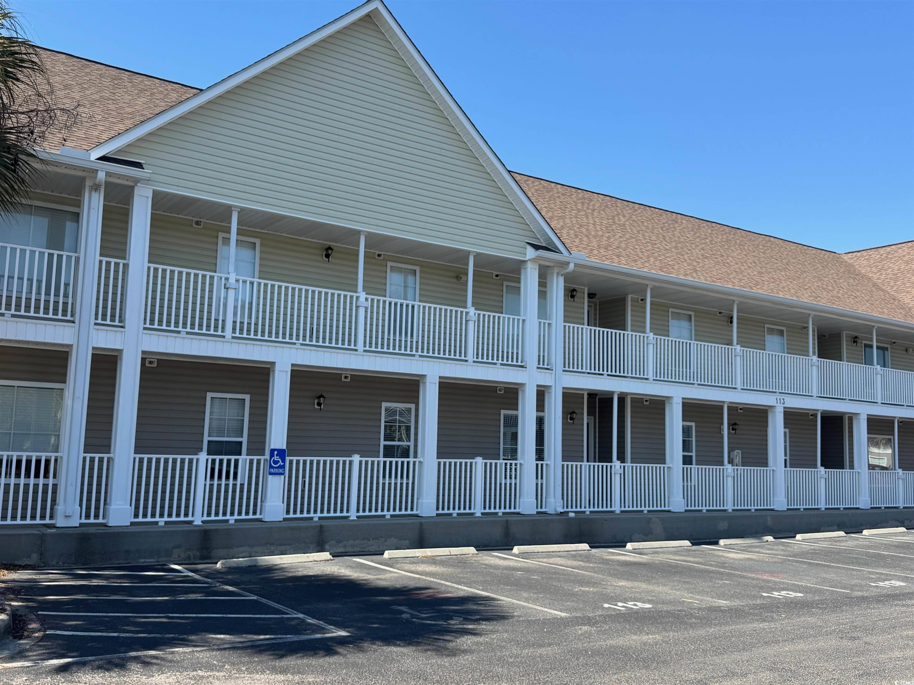 Myrtle Beach, SC 29588,113 Butkus Dr. #3