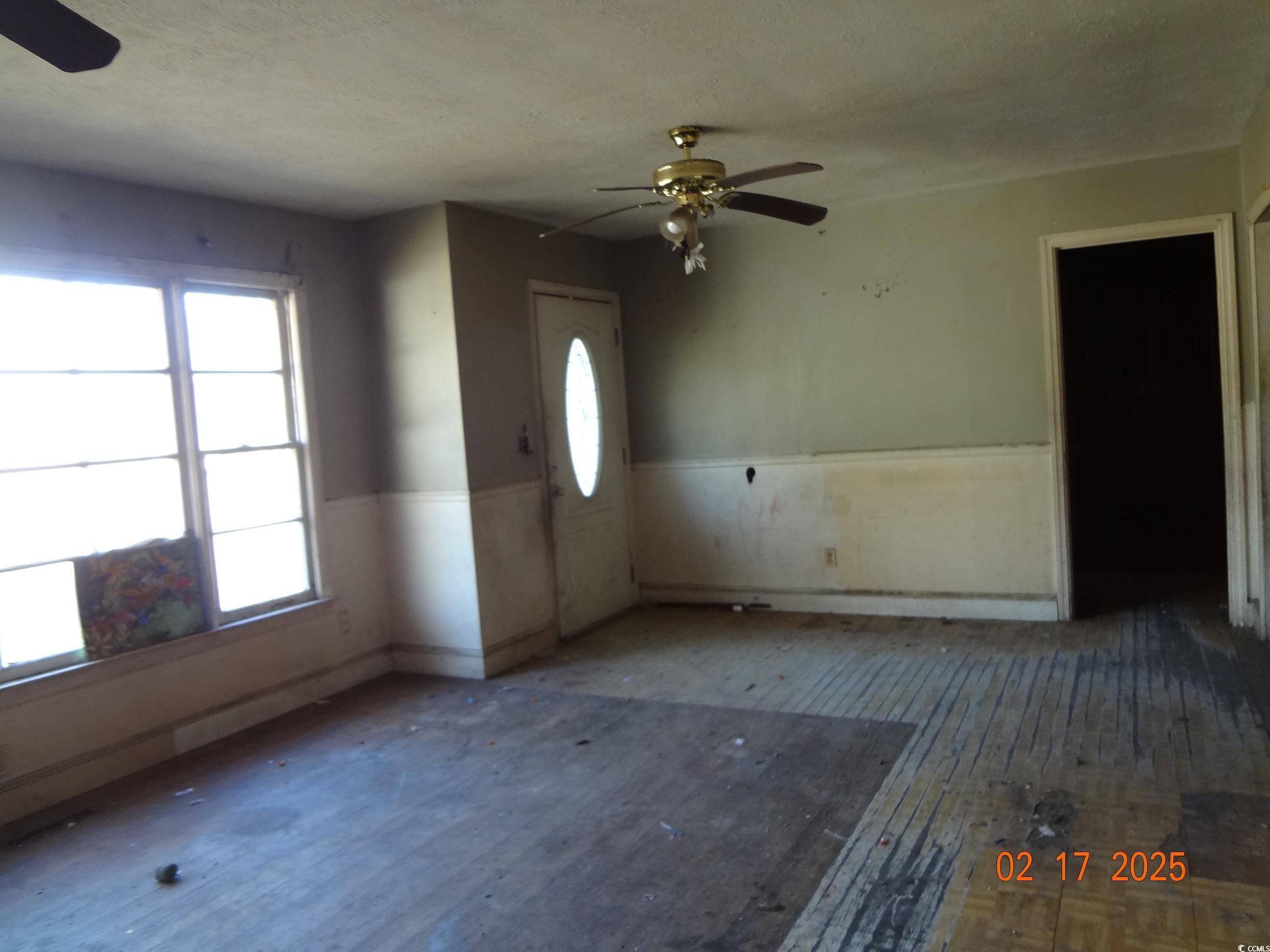 Andrews, SC 29510,12 E Sassafras St.