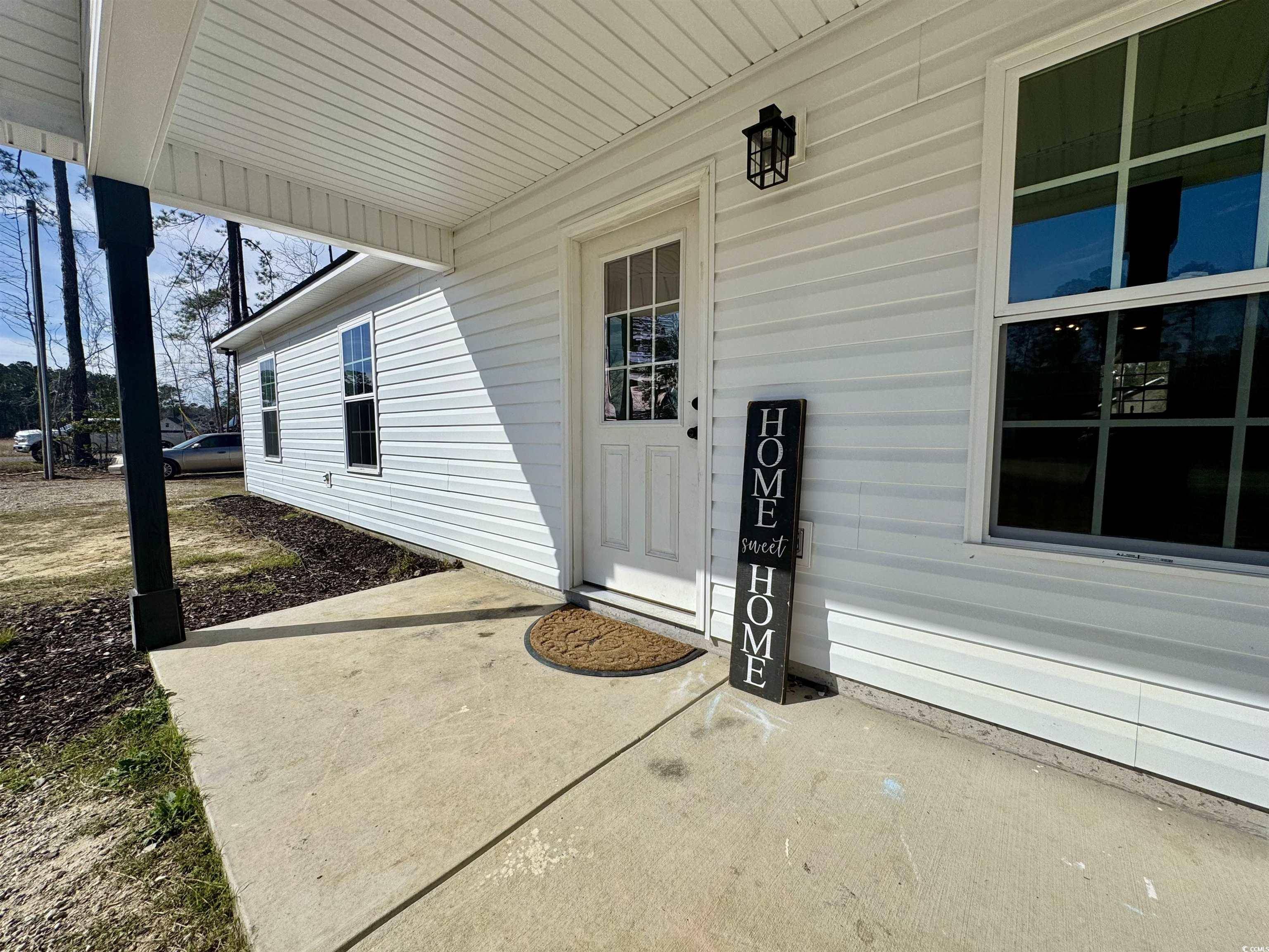 Andrews, SC 29510,160 Leadwood St.