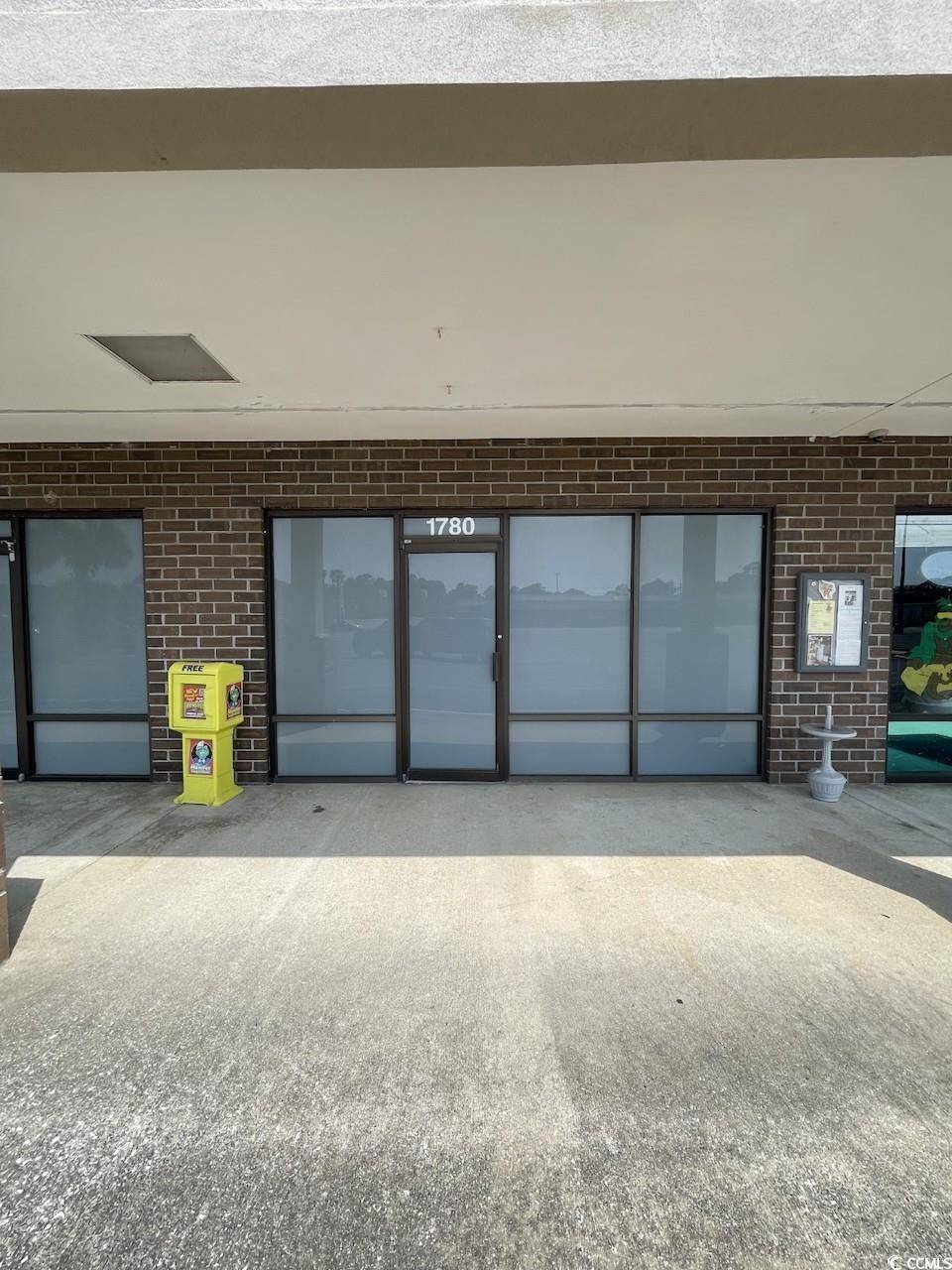 Surfside Beach, SC 29575,1780 N Highway 17 #Deerfield Plaza