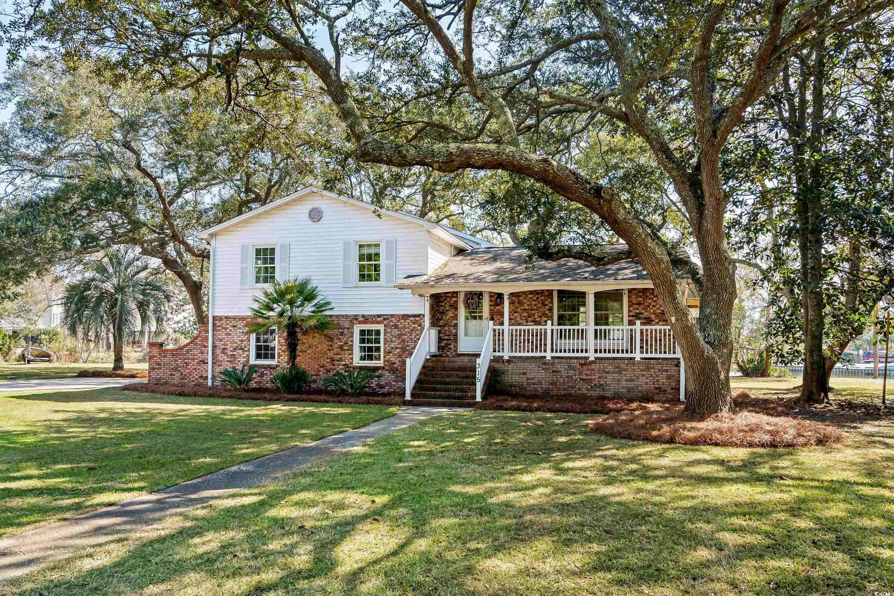 Surfside Beach, SC 29575,315 Oak Dr. N