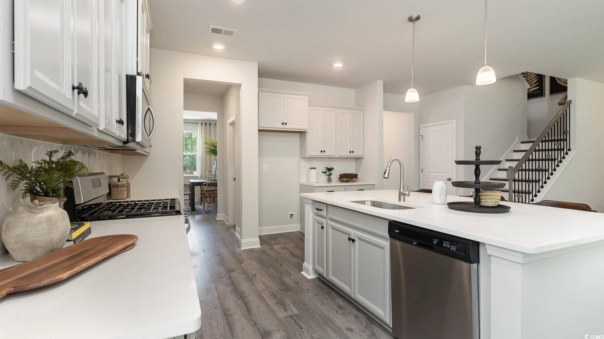 Conway, SC 29526,358 Glacier Way