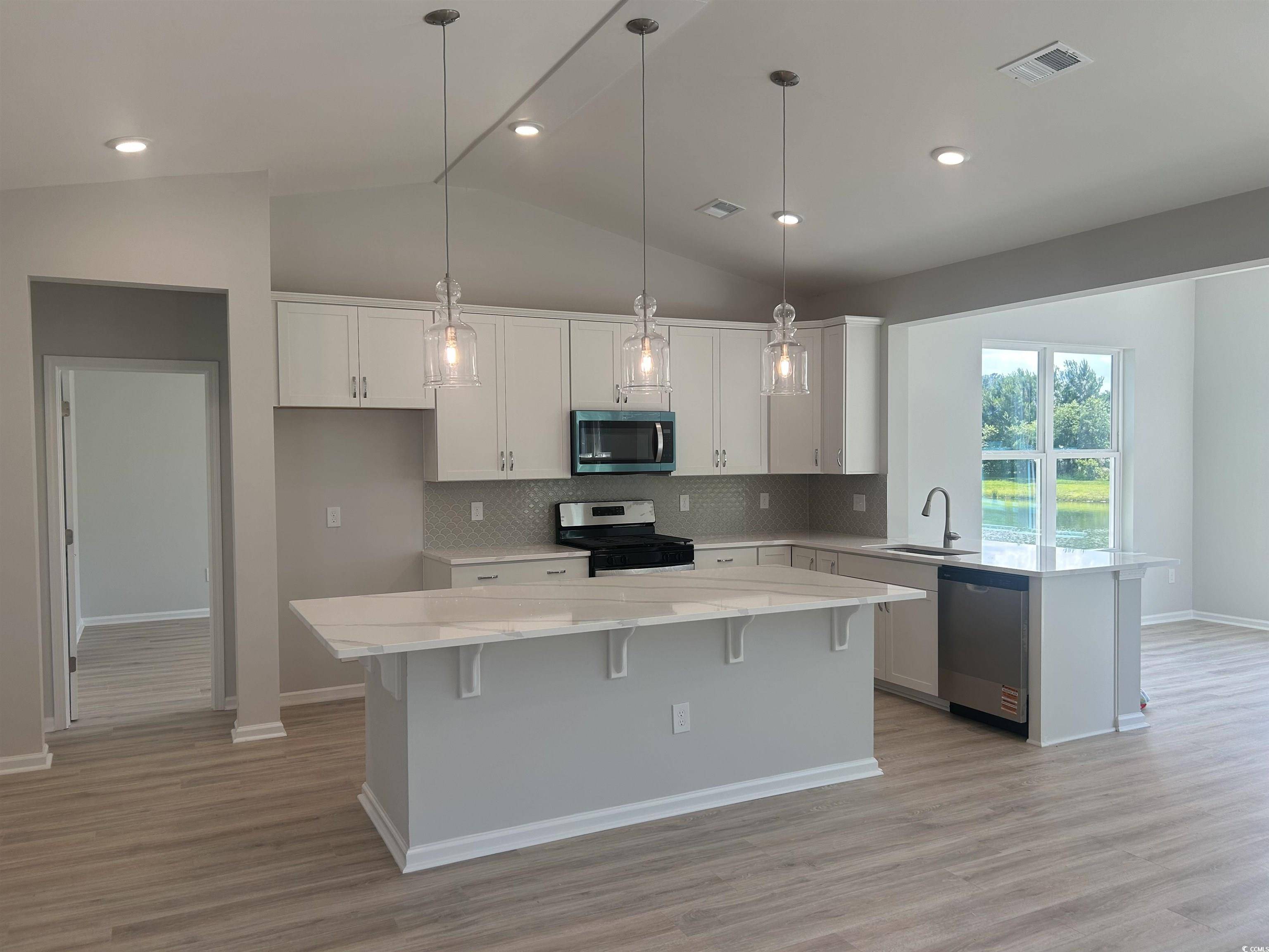 Little River, SC 29566,360 Kapalua Loop