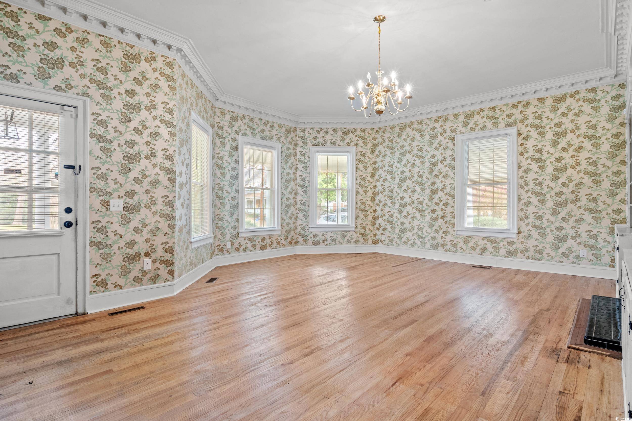 Mullins, SC 29574,306 E Wine St.