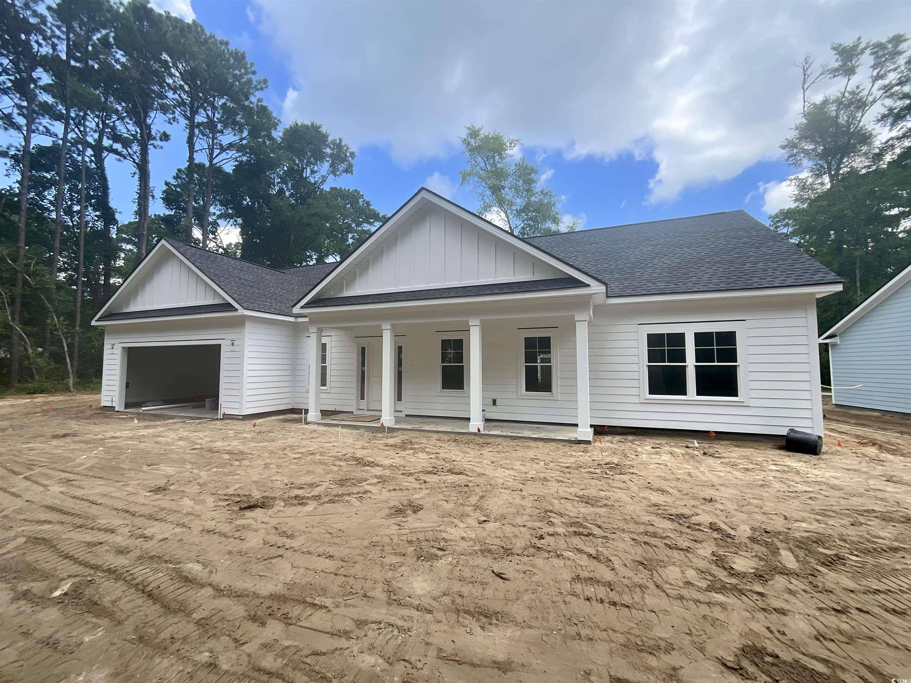 Pawleys Island, SC 29585,220 Ford Rd.