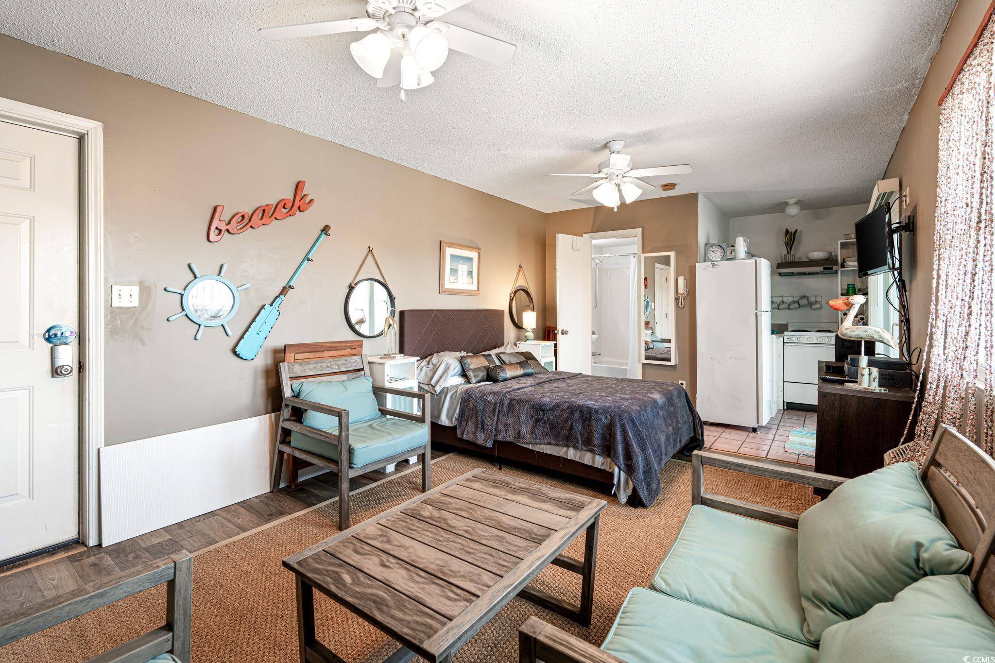 North Myrtle Beach, SC 29582,909 S Ocean Blvd. #205