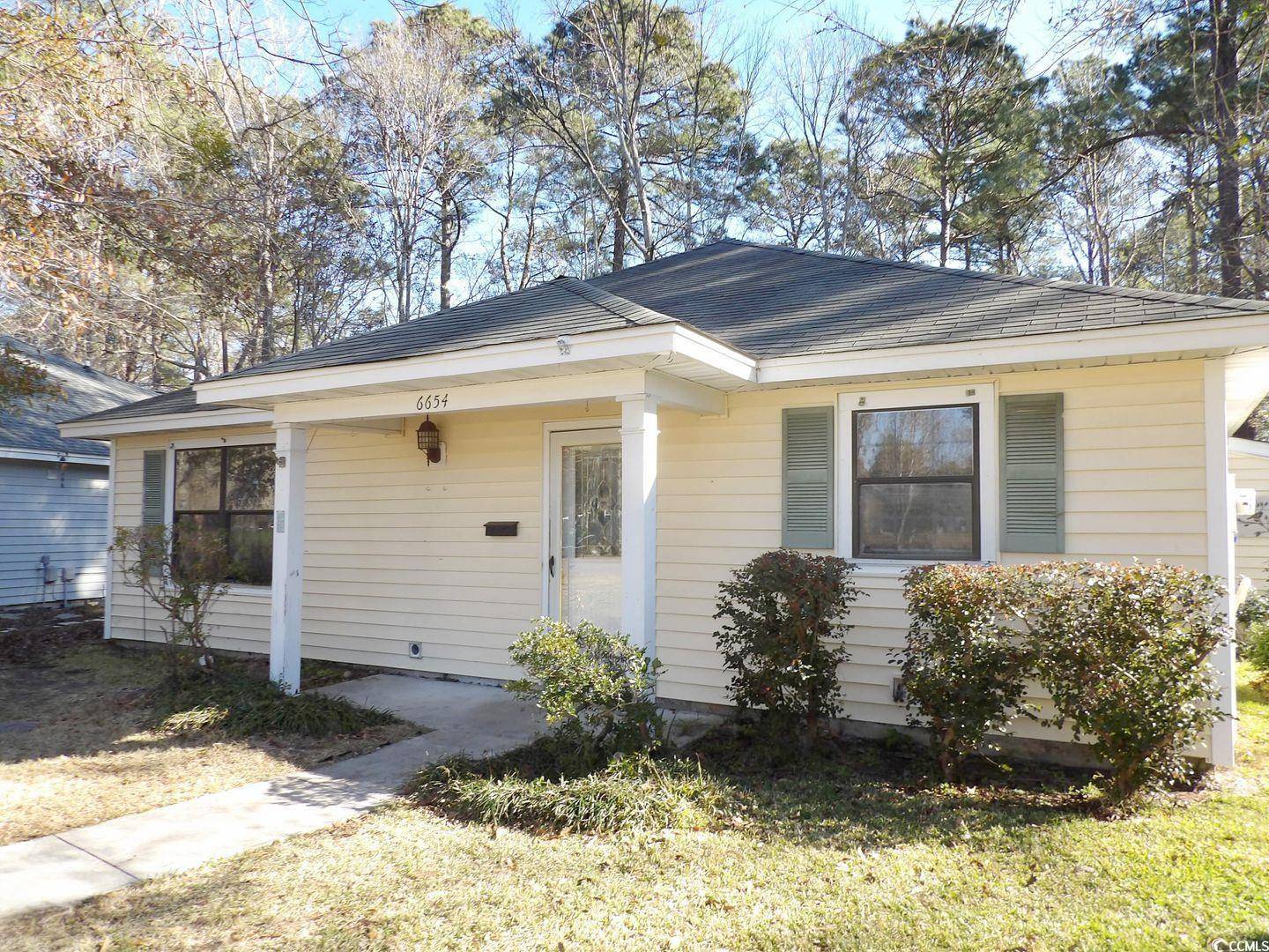 Myrtle Beach, SC 29588,6654 Wisteria Dr.